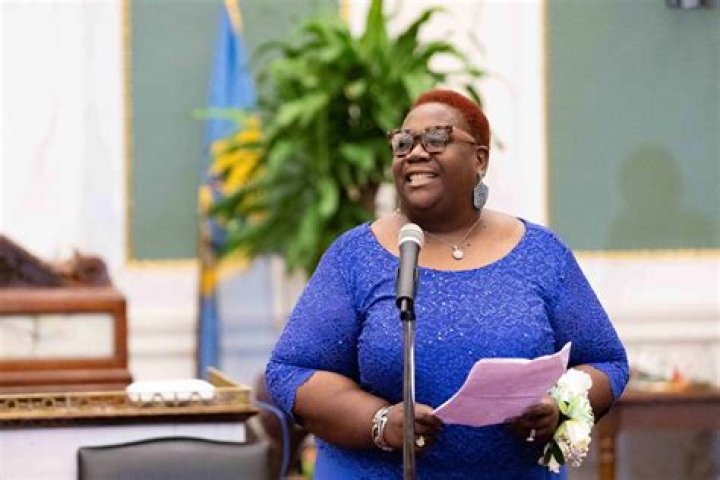 Alicia Silverstone's Parents Helped Her Career in the Most Unconventional Way