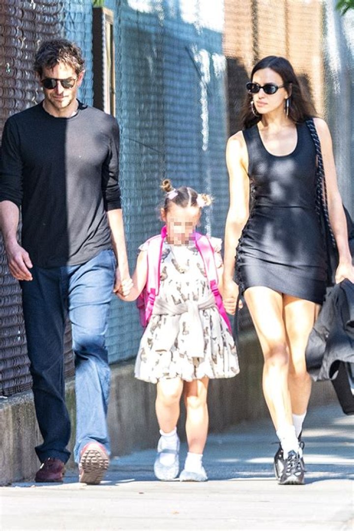 Bradley Cooper & Irina Shayk's Daughter Lea Makes Her Red Carpet Debut