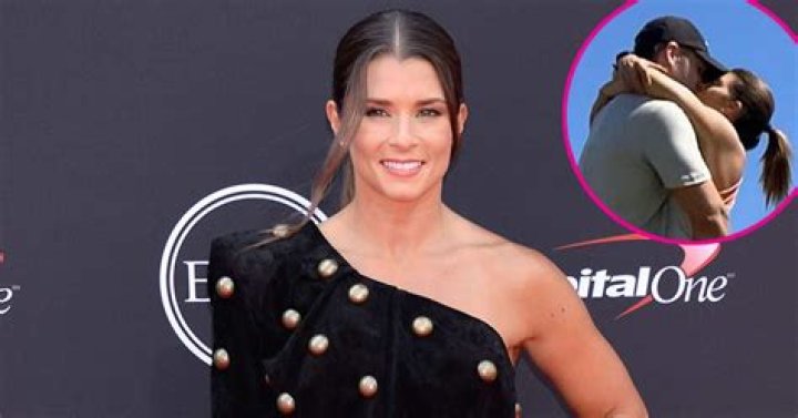 Danica Patrick Kisses Boyfriend Carter Comstock During Workout