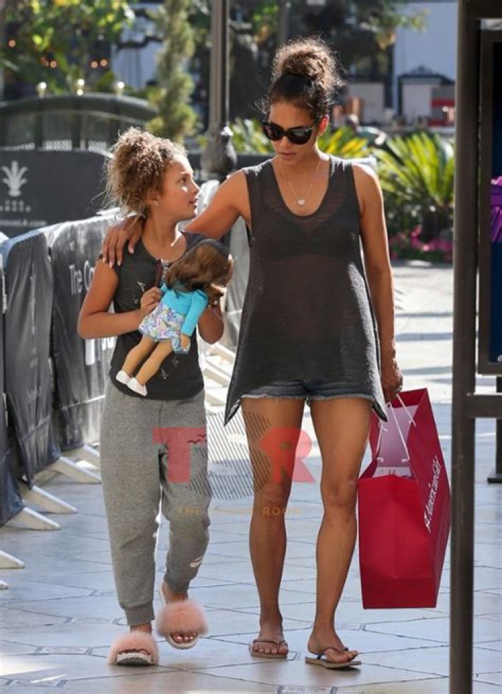 Dive Into The Dynamic Life Of Nahla Ariela Aubry, Halle Berry's Daughter