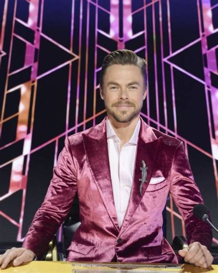 DWTS judge Derek Hough had emergency surgery after overnight health scare