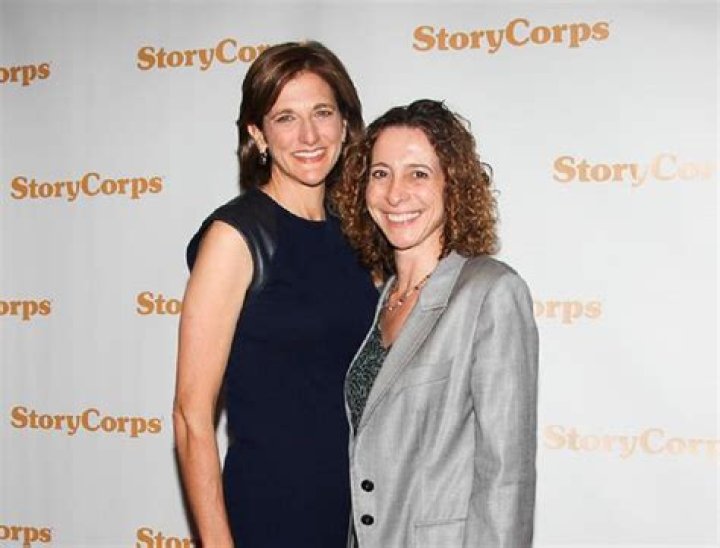 Jill Schlesinger Partner Jacqueline LiCalzi, Dating Timeline And Age