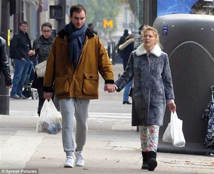 Meet Her Husband, Andr Meyer