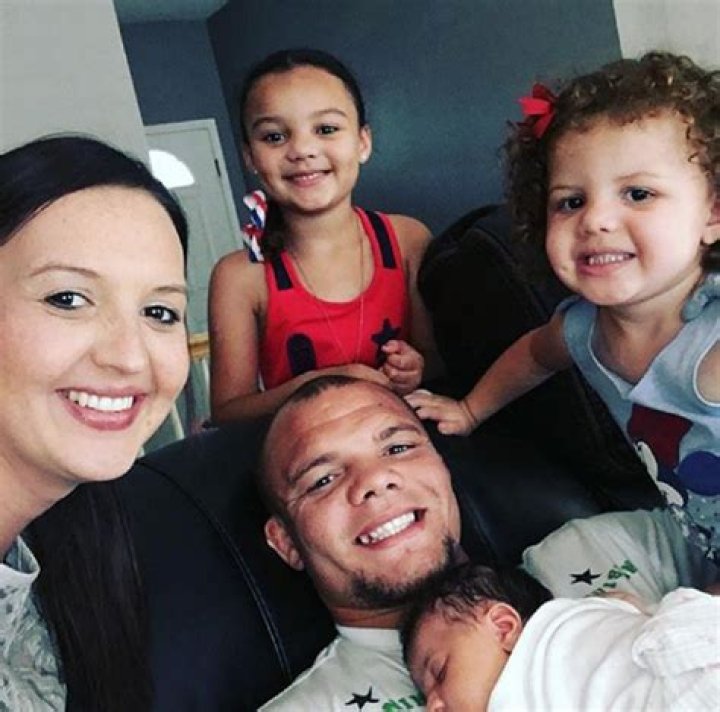 Meet Mother Dixie Tonacchio Father And Family