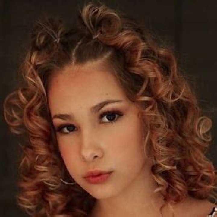 Peja Anne (YouTube Star) - Age, Birthday, Bio, Facts, Family, Net Worth, Height & More