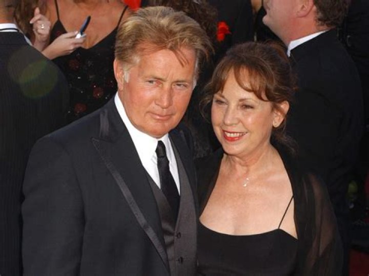 Uncover The Unknown: Martin Sheen's Wife Revealed