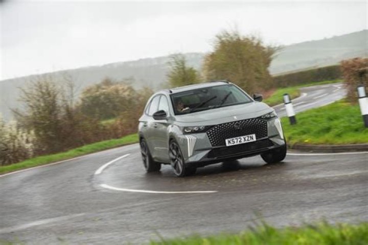 Unleash The Allure: Discovering The Mercedes Blanche