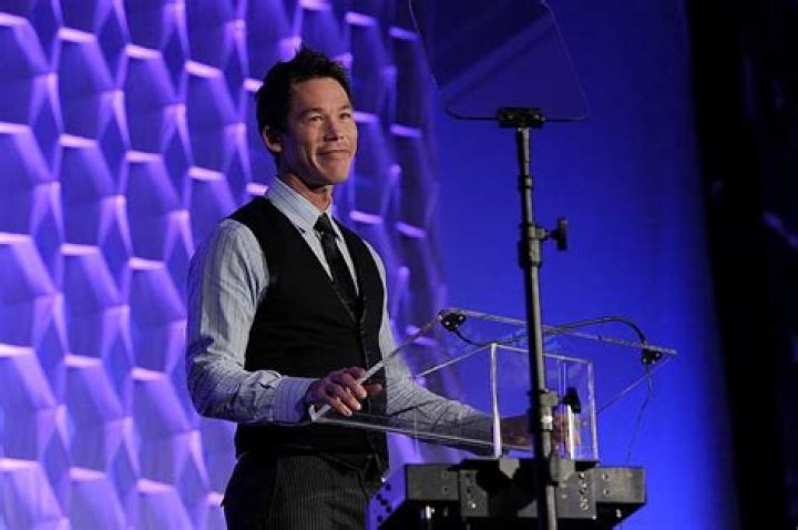 Unveiling The Creative Synergy Of David Bromstad And Jeffrey Glasko