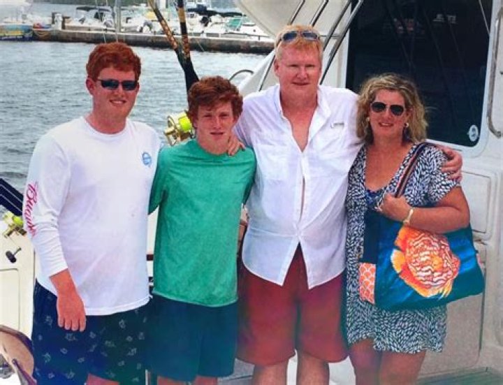 Unveiling The Truth: Mallory Beach's Parents' Divorce