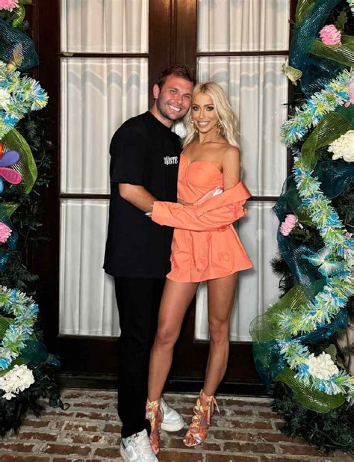 Who is Chase Masterson Dating Now